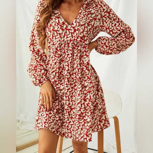 Allover Floral Print Lantern Sleeve Dress - Picture 5 of 6